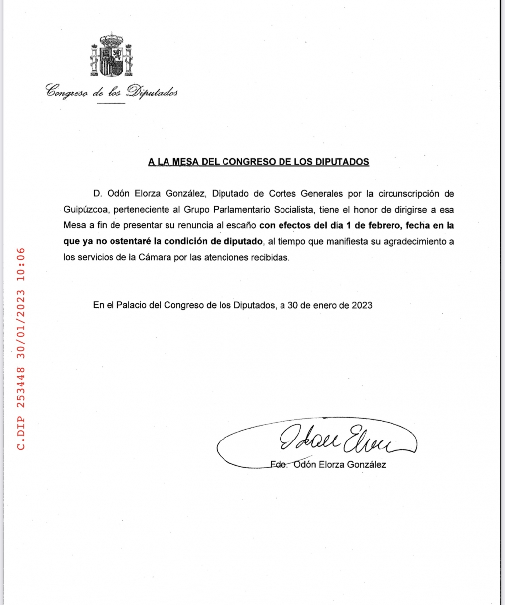 Carta sobra la Renuncia al cargo de diputado a mis Compa&ntilde;er@s del Congreso: