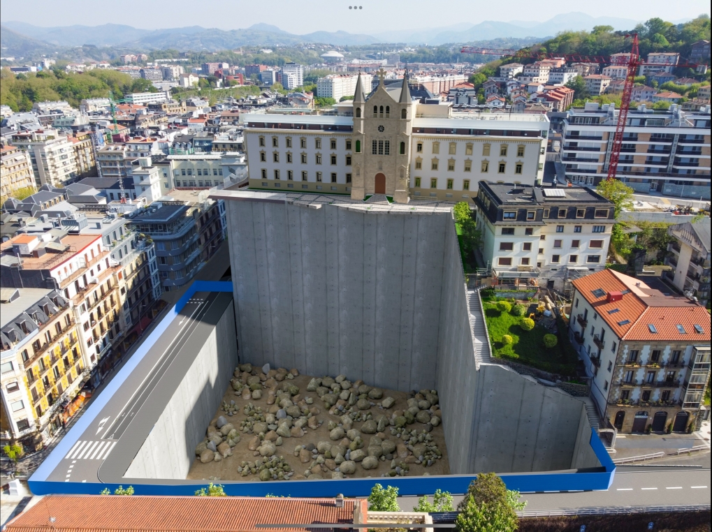 Centro Comercial en la ladera de San Bartolom&eacute; : Esta es la imagen del esc&aacute;ndalo urban&iacute;stico que no quieren que veamos.